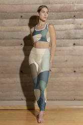 Earth Tones All-Over Print Women’s Gym Leggings – High Waist, 4-Way Stretch, Moisture-Wicking, with Pocket